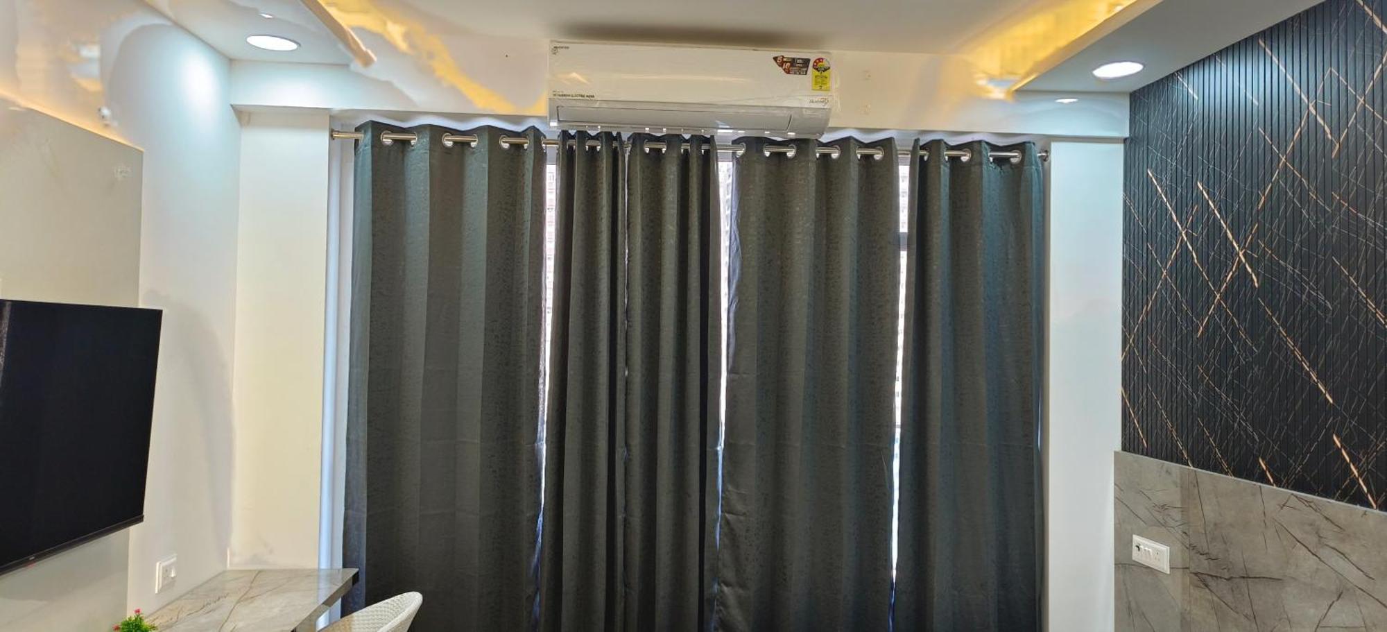 Aarohi Studio Hotels Ghaziabad Exterior foto